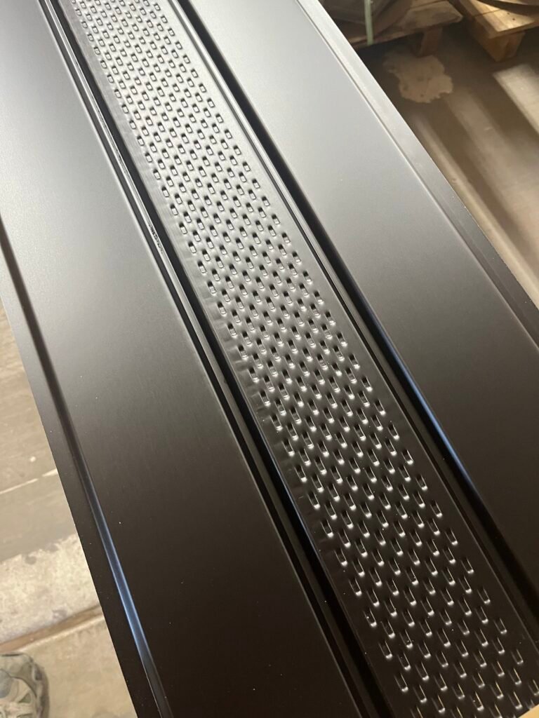 T4 Center Vented Soffit